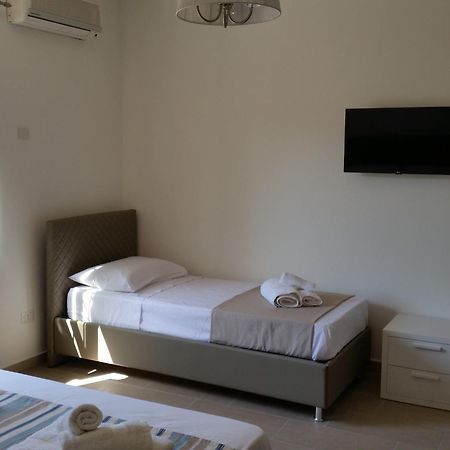 B&B Li Pumi Alliste Exterior foto